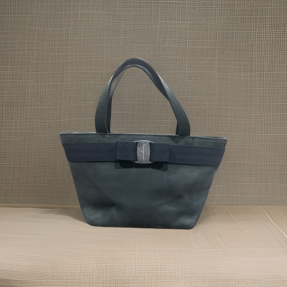 COPY - Salvatore Ferragamo leather